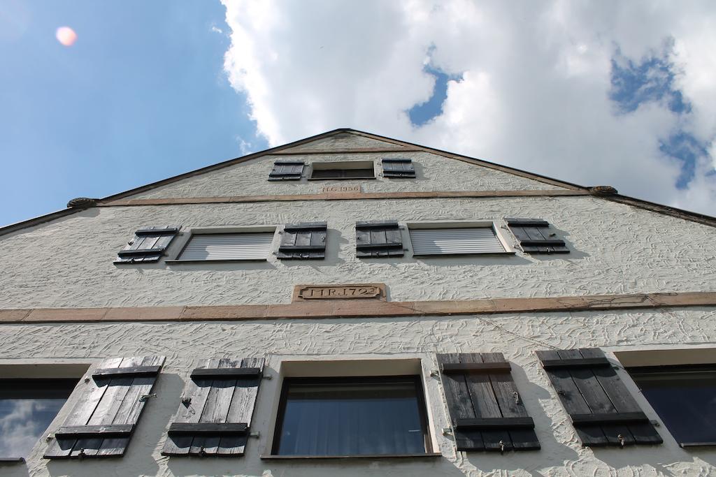 Hotel Hoefler B&B Нюрнберг Экстерьер фото